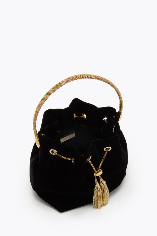 gioiello deva di velluto nero borsa mini di rene caovilla